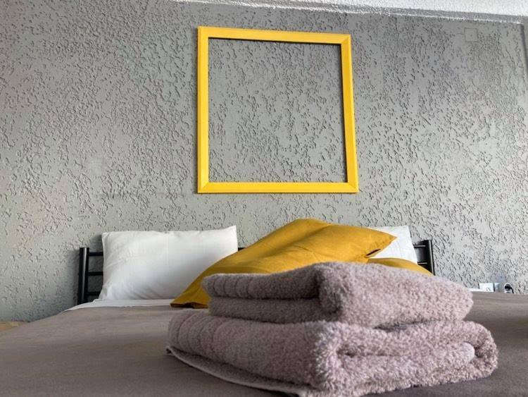 21 Suites Deluxe Stay Near The Airport Markopoulo Mesogaias Exterior photo